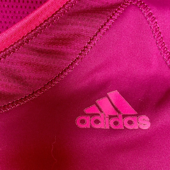 Adidas pink climacool tech tee. EUC! size M - Picture 3 of 6
